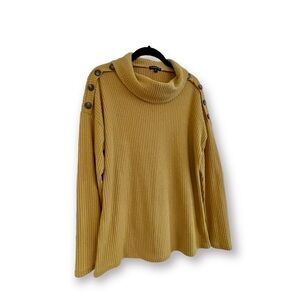 GOLD TUNIC TOP BY MM MM MM CLOTHING, IN SIZE XL.